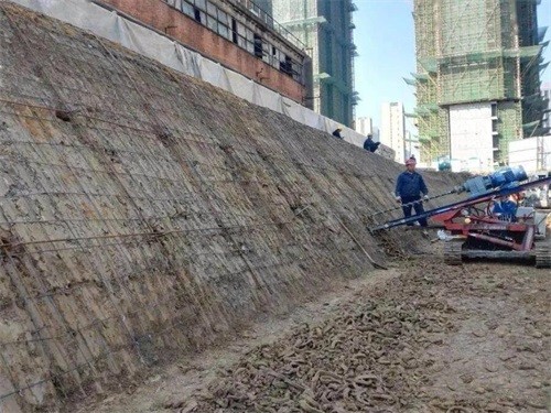 大方建筑边坡支护